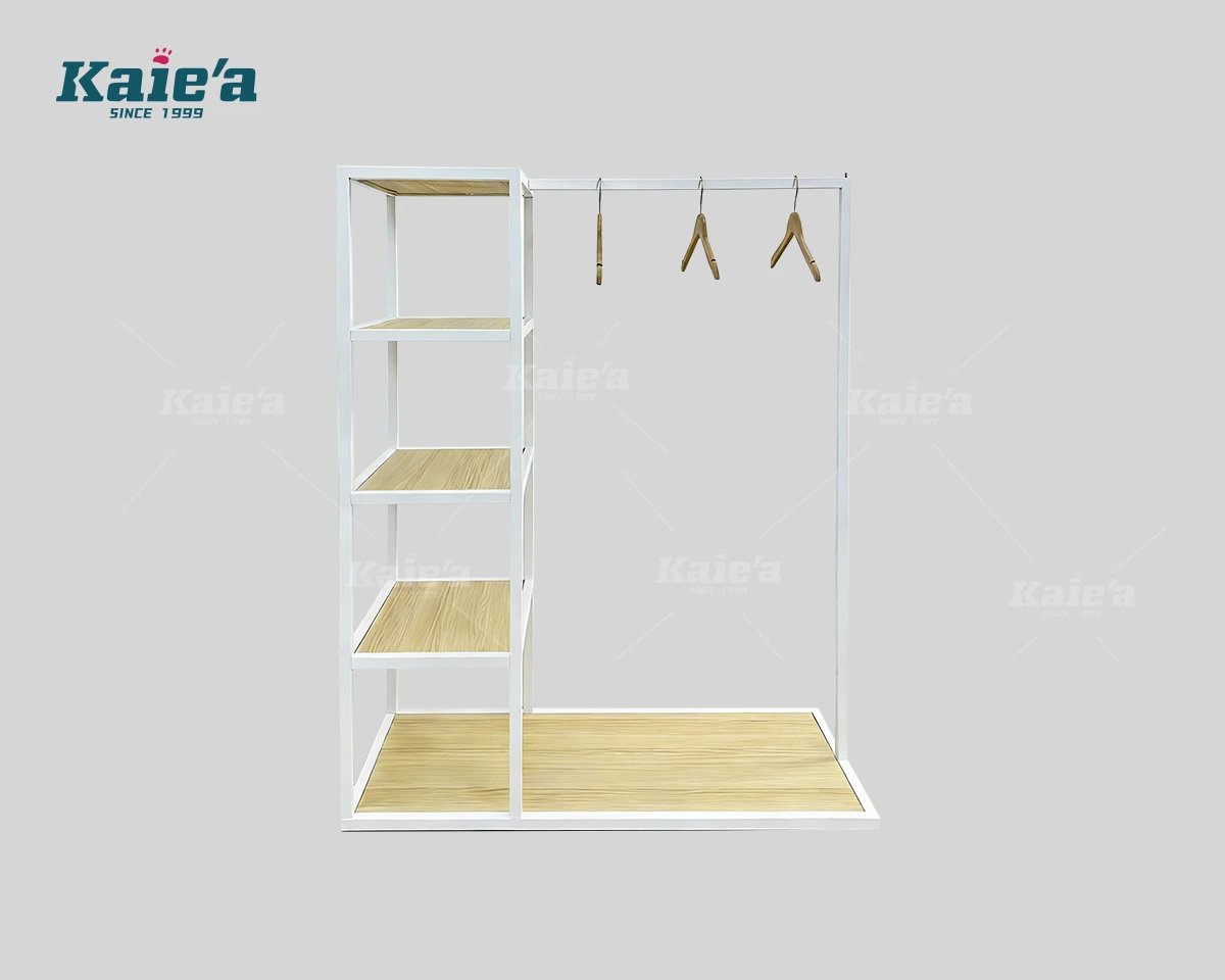 Almacenamiento de ropa y estante para colgar integrados de color blanco